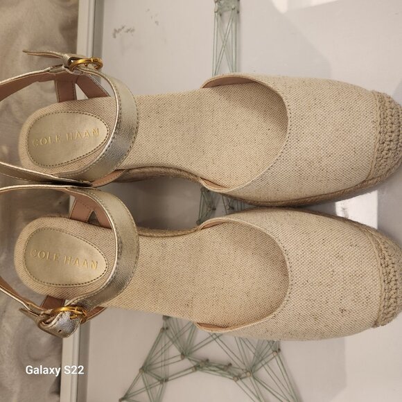 Cole Haan CF Espadrille Wedges. Natural linen/gold. NIB. Size 8.5 - Picture 4 of 10